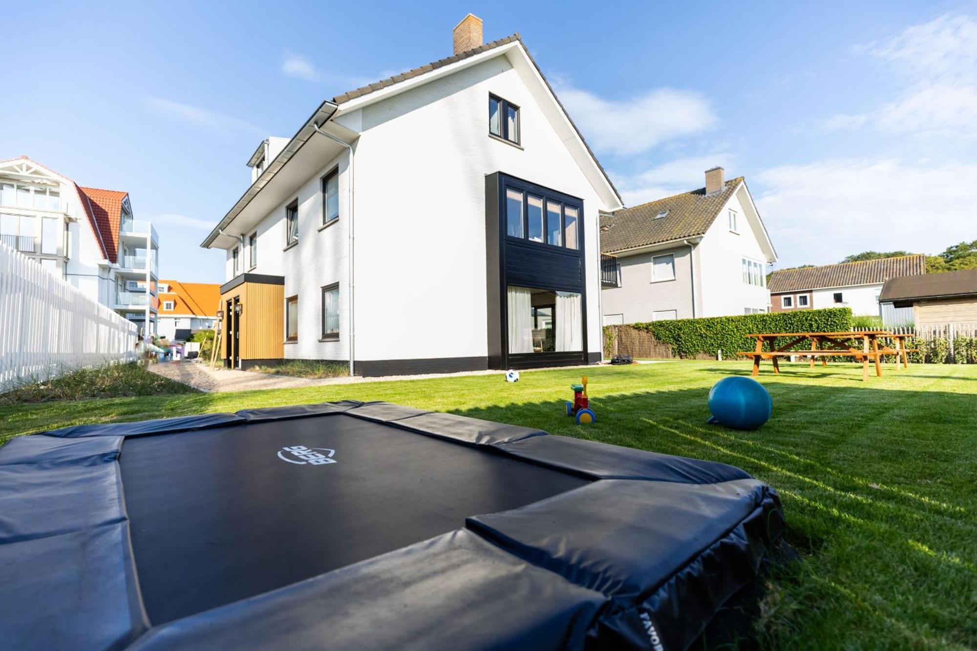 Huswell - Family Stay With Garden & Sauna Cadzand Kültér fotó